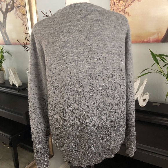 H&M Gray and Glitter knit sweater size M - Picture 6 of 8